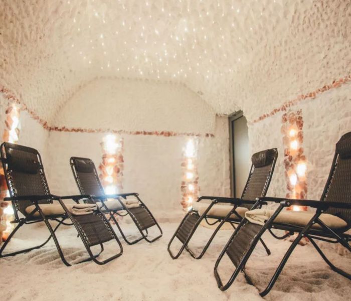  Cena: 400 zł/osoba/doba  Cena: 740 zł/osoba/ 2 doby   